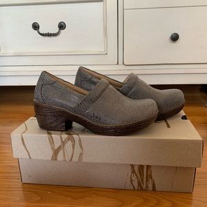B.O.C LEHANA GREY LIZARD SHOE